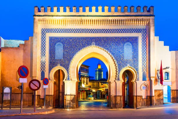 Fes medina Chefchaouen blue city Morocco 7 day tour